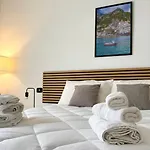 Cozy Central Apartment Napoli